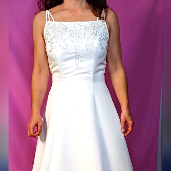 Bridal Originals Wedding Dress. White, size 10, but can also fit 8 New with tags - Picture 4 of 16